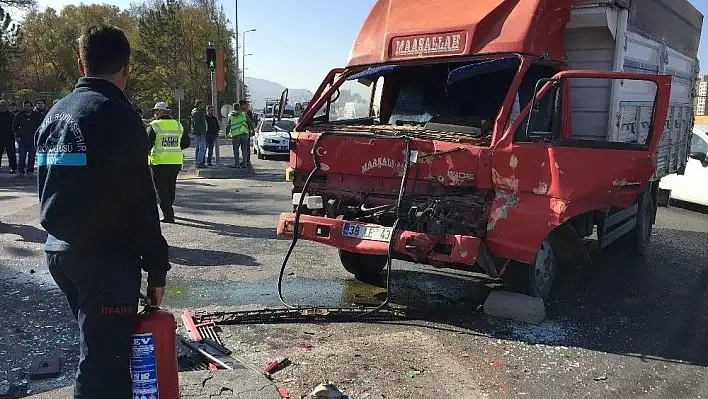 Geleceğin itfaiyecisi elleri tetikte bekledi
