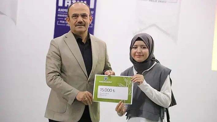 Genç şairler Develi'de buluştu! Şiirler Seyrani için