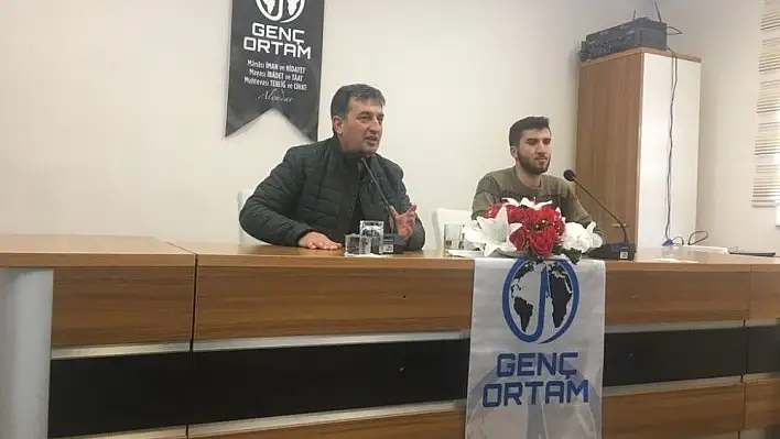 Gençler Erciyes'te Afrin için dua etti