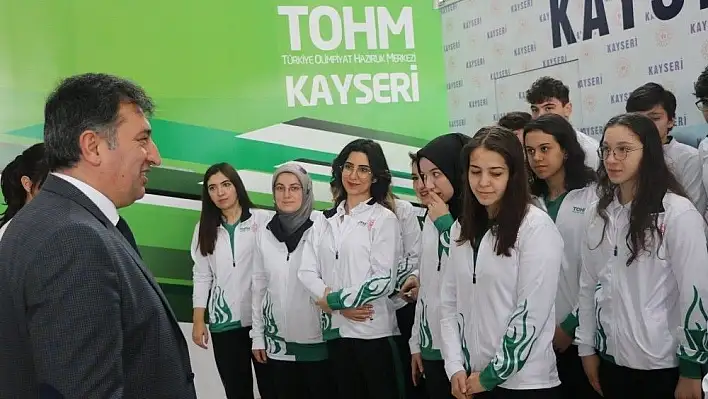 'Gençlik Psikolojisi, gönüllülük bilinci, davranışsal bağımlılık' projesinin protokolü imzalandı
