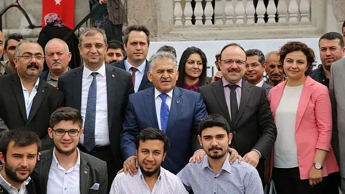Germir İlkokulu restore edildi