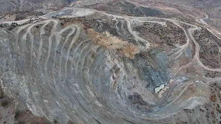 Sivas'ta şantiye şefini arama çalışmaları sürüyor!