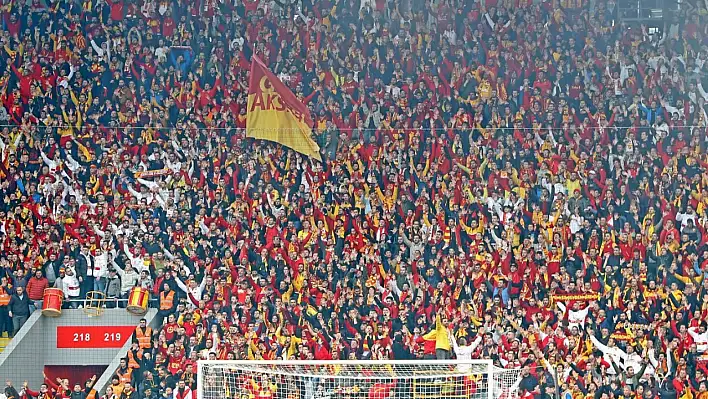 Göztepe Kayserispor maçı ile seyircisi ile buluşuyor