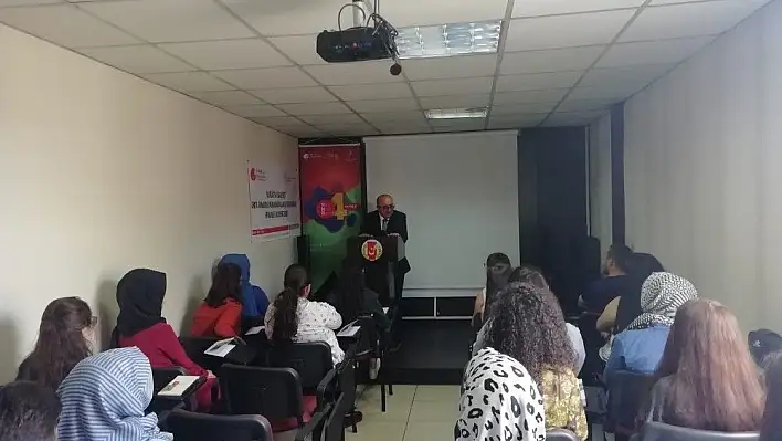 15 gün sürecek 'Yeni Nesil Gazetecilik' Semineri başladı