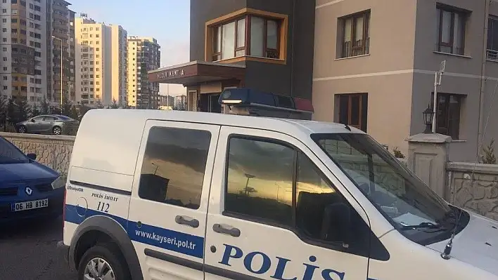 2 gündür haber alınamayan bina görevlisi ölü bulundu