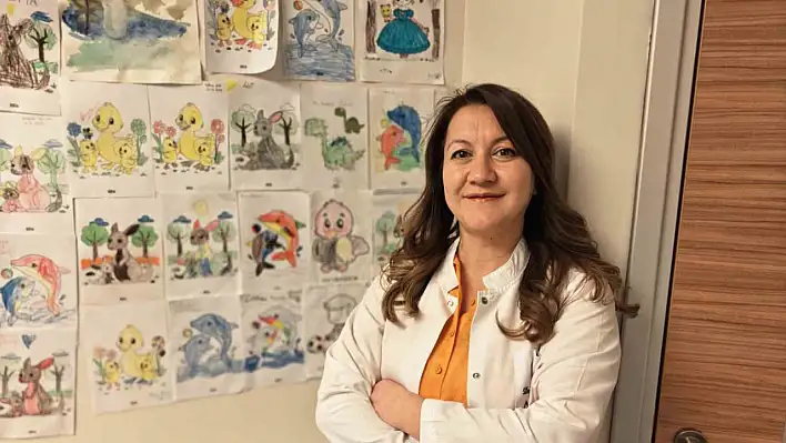 Güneşten korunma sadece kremlerle olmaz! Aileler bu uyarılara dikkat
