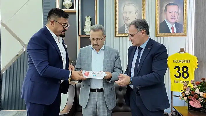 Hacılar'da eğitim için el ele: 465 öğrenciye yardım eli uzatıldı