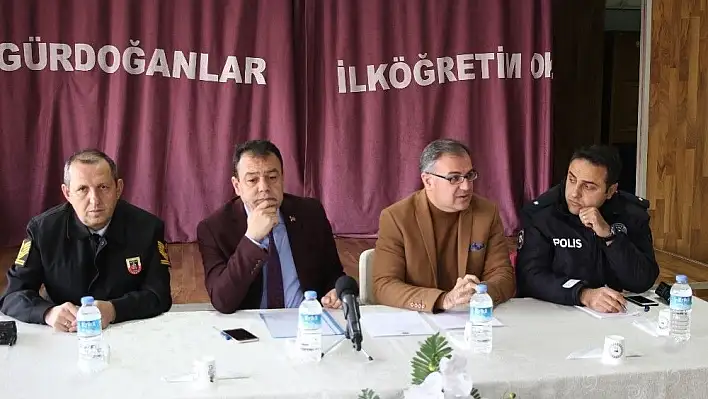 Hacılar'da güvenlik ve muhtarlar toplantısı
