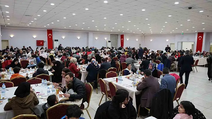 Hacılar'da anlamlı iftar...