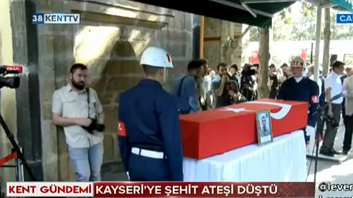 Hakkari şehidi Özkan, memleketinde son yolculuğuna uğurlandı