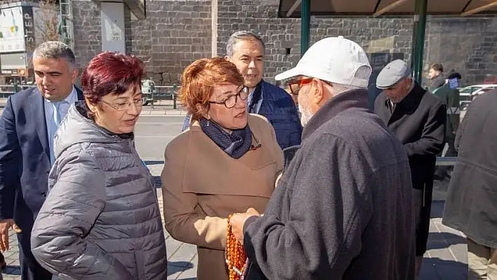 CHP Melikgazi Belediye Başkan adayı Karaoğlu: Halk kara kara düşünüyor!