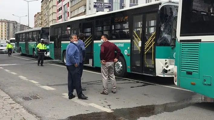 Halk otobüsleri zincirleme kaza yaptı