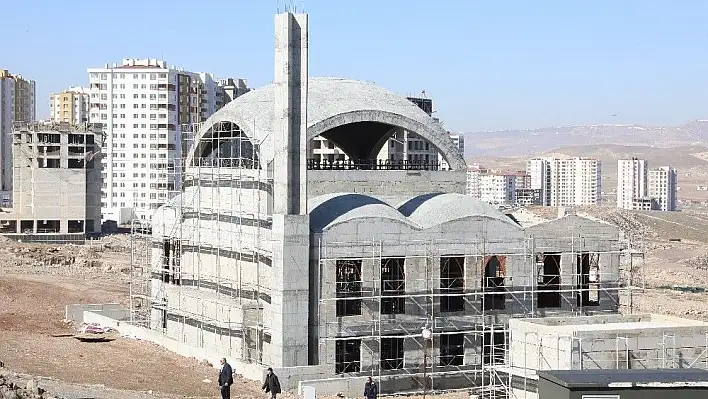 Hamdi Şanlıünal Cami yükseliyor
