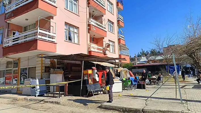 Haraç alamayınca iş yerini kurşunladılar