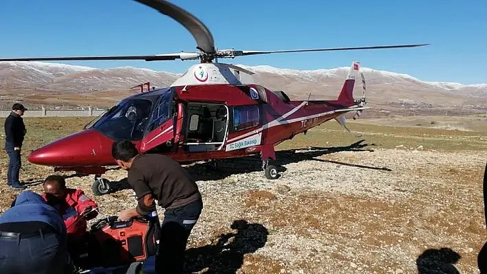 Hava ambulansı hayat kurtarmaya devam ediyor
