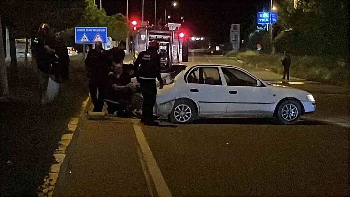 Havalimanı yolunda kaza: Çok sayıda yaralı var