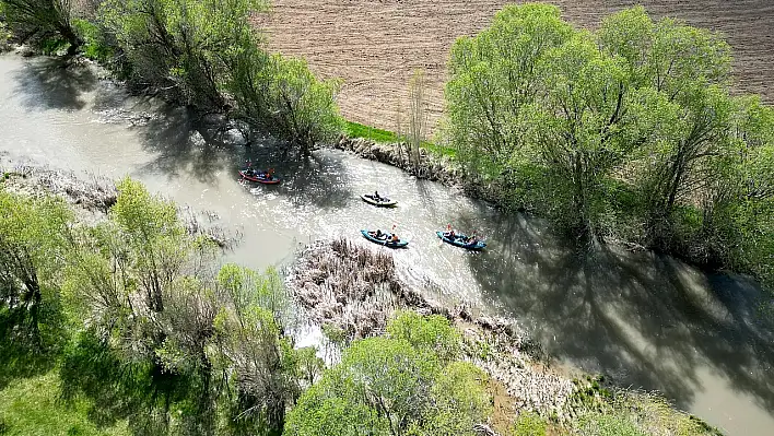 Hediye gibi hediye! Kayseri'de çocuklar unutulmaz bir gün yaşadı
