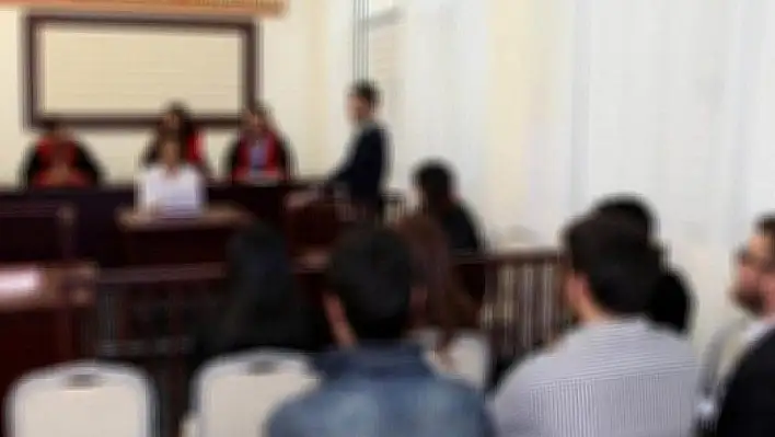İki sevgiliye uyuşturucu ticaretinden 8'er yıl hapis