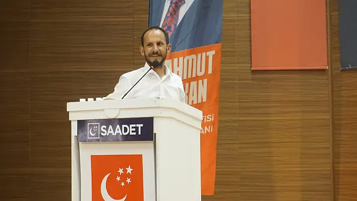 'İktidar manipülasyonla ayakta duruyor'