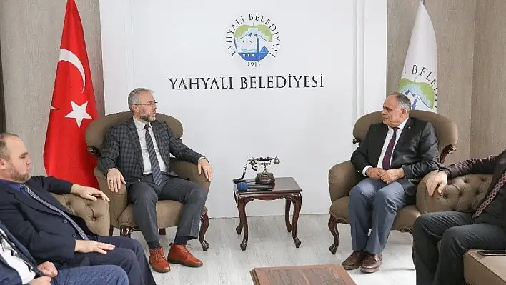 İl Müftüsü Şahin Güven Yahyalı Belediyesini ziyaret etti