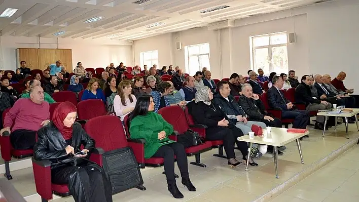 İl sağlık Müdürlüğü akılcı ilaç eğitimlerine devam ediyor