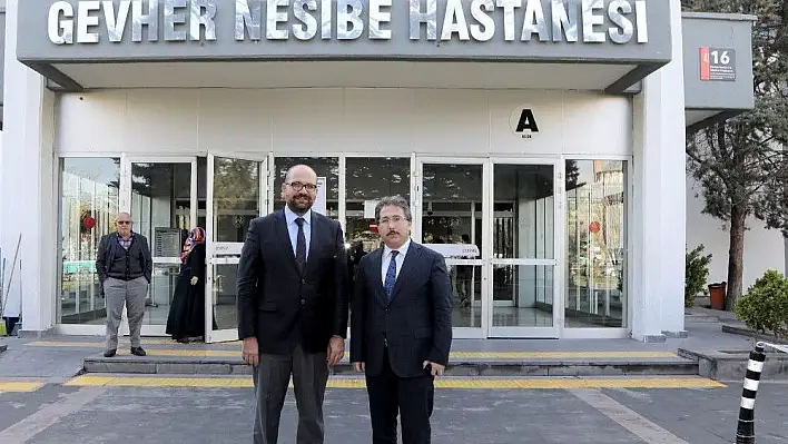 İl Sağlık Müdürü Benli'den ERÜ Hastaneleri Başhekimi Güney'e Tebrik Ziyareti