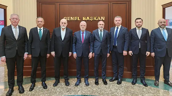 İlk kez oldu! Elitaş, bir süre önce Erdoğan'ın imzasıyla atanan aralarında Kayserili ismin de olduğu yeni ekibiyle toplantı yaptı!