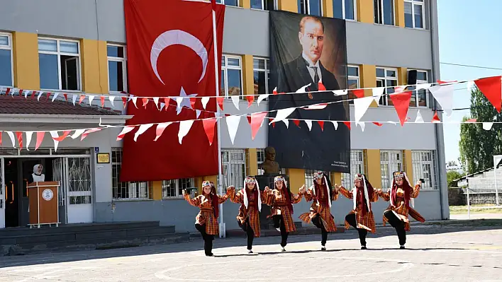 Tomarza'da coşkulu kutlama!