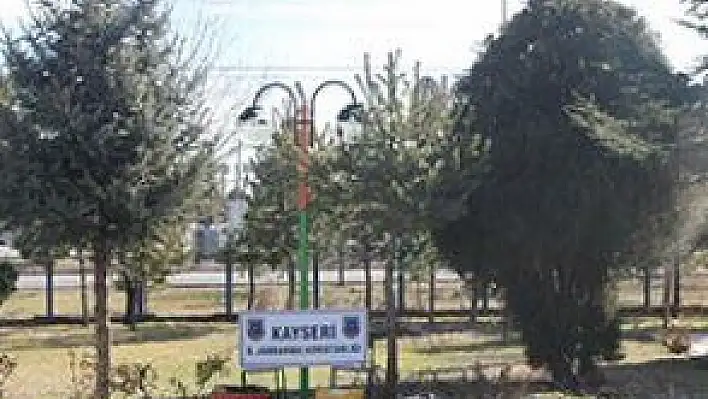 İNCESU'DA HIRSIZLIK YAPTIĞI İLERİ SÜRÜLEN İKİ KİŞİ GÖZALTINA ALINDI
