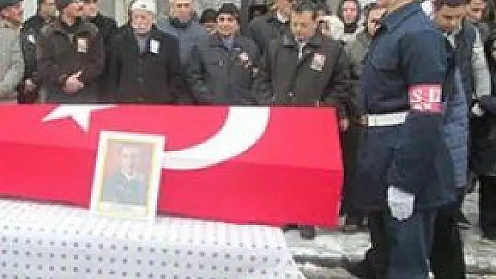 İNTİHAR EDEN ASTSUBAY İÇİN  CEMEVİ'NDE TÖREN DÜZENLENDİ