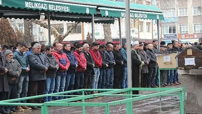 İş kazasında hayatını kaybeden işçi toprağa verildi