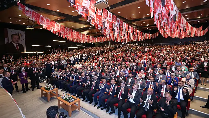 MHP'de kongre coşkusu! İşte Demirezen'in listesi