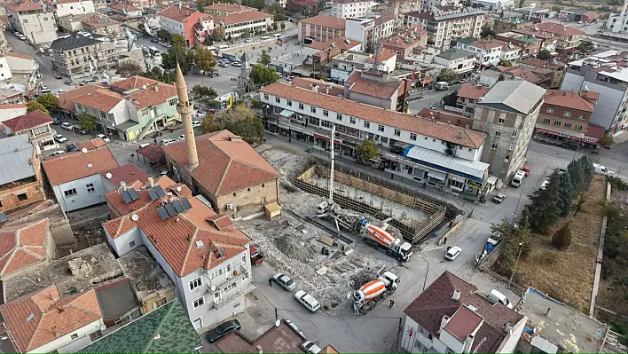 İşte Kayseri'ye yapılacak olan yeni çarşının temeli