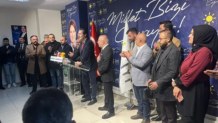 İyi Parti'de tanınan isim adaylığını açıkladı