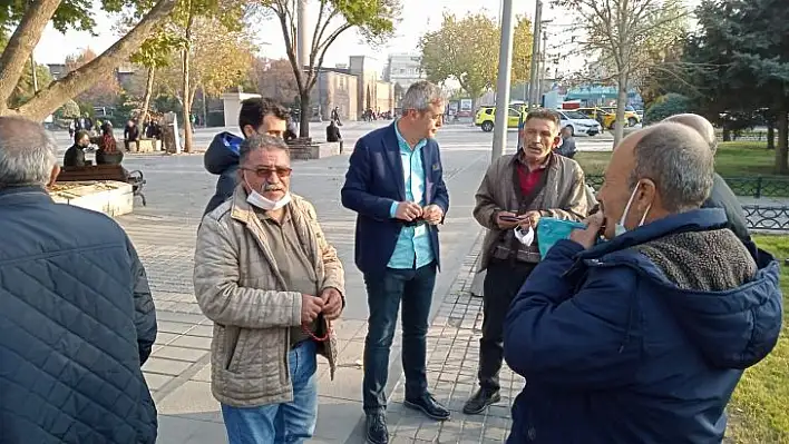 İYİ Partili Yücel: Vatandaş geçinemiyor! Faturaları bile ödeyemiyor