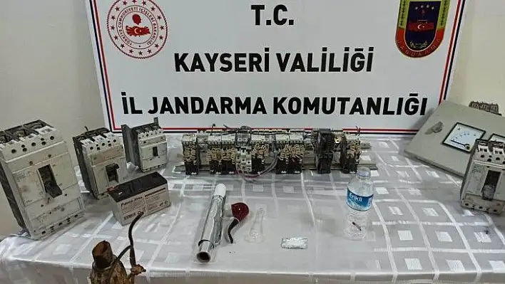 Jandarma hırsızlık olaylarını aydınlattı!