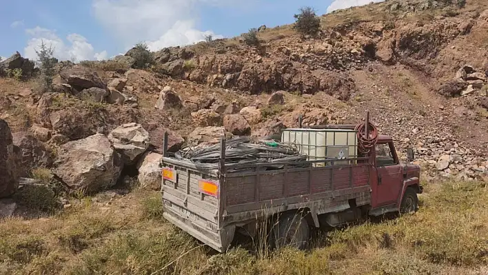 Jandarma firarileri arıyordu Erciyes yolunda bakın ne buldu!