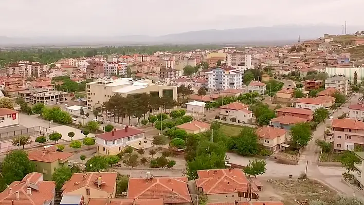 Jandarma ilçedeki iş yerine operasyon yaptı! Bakın neler yakaladı...