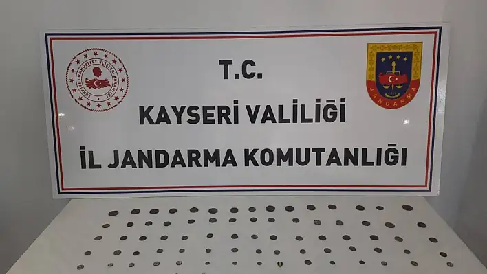 Jandarma istihbarat tespit etti! Onlarca tarihi eser yakalandı