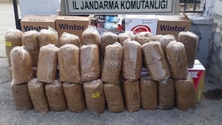 Jandarma 140 kilogram kıyılmış tütün ele geçirdi