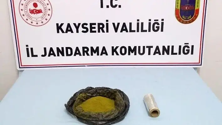 Jandarma Ramazan'da da zehir tacirlerine göz açtırmıyor