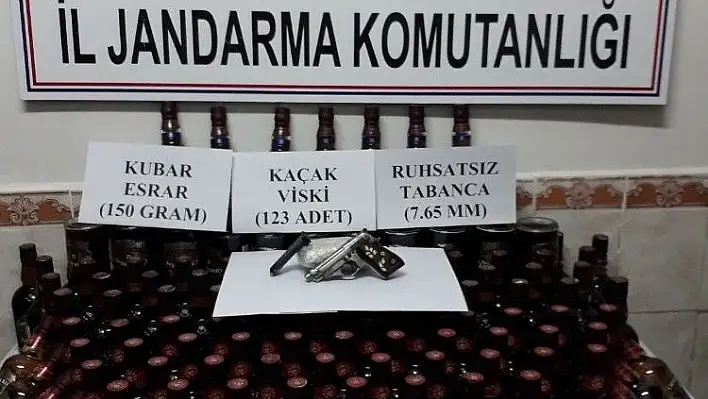 Jandarmadan esrar ve kaçak içki operasyonu