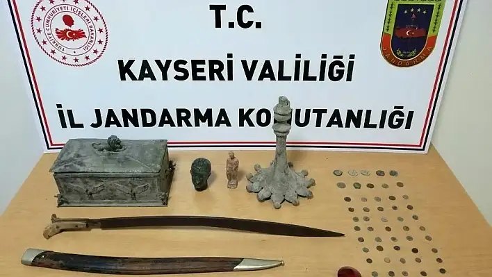 Jandarmadan tarihi eser kılıç operasyonu
