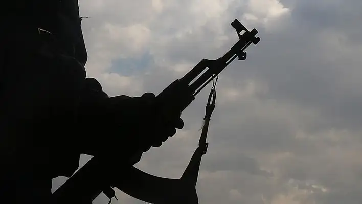 Kaçak yollardan Türkiye'ye giren DEAŞ sanığı hakim karşısına çıktı