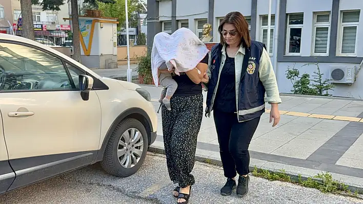 Kadın hırsız bebeğiyle cezaevine gitti