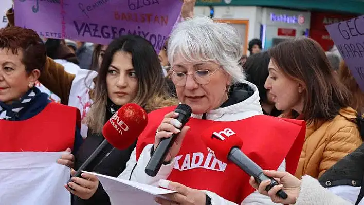 Kadınlardan Kadınlar Günü kutlaması!