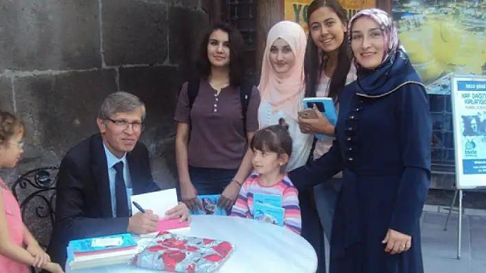 Kaf Dağının Kırlangıcı'na yoğun ilgi