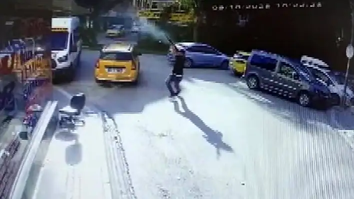 Darpedildiği kafeye ateş açmıştı! 2 ay sonra yakalandı