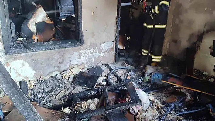 Müstakil evde yangın