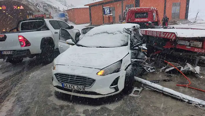Kahramanmaraş'ta kar kazalara neden oldu: 1 ölü, 3 yaralı